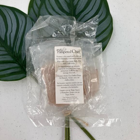 The Pampered Chef 2189 Silver Metal Square Name Card Holder Napkin Ring Set Of 2 - Picture 3 of 6